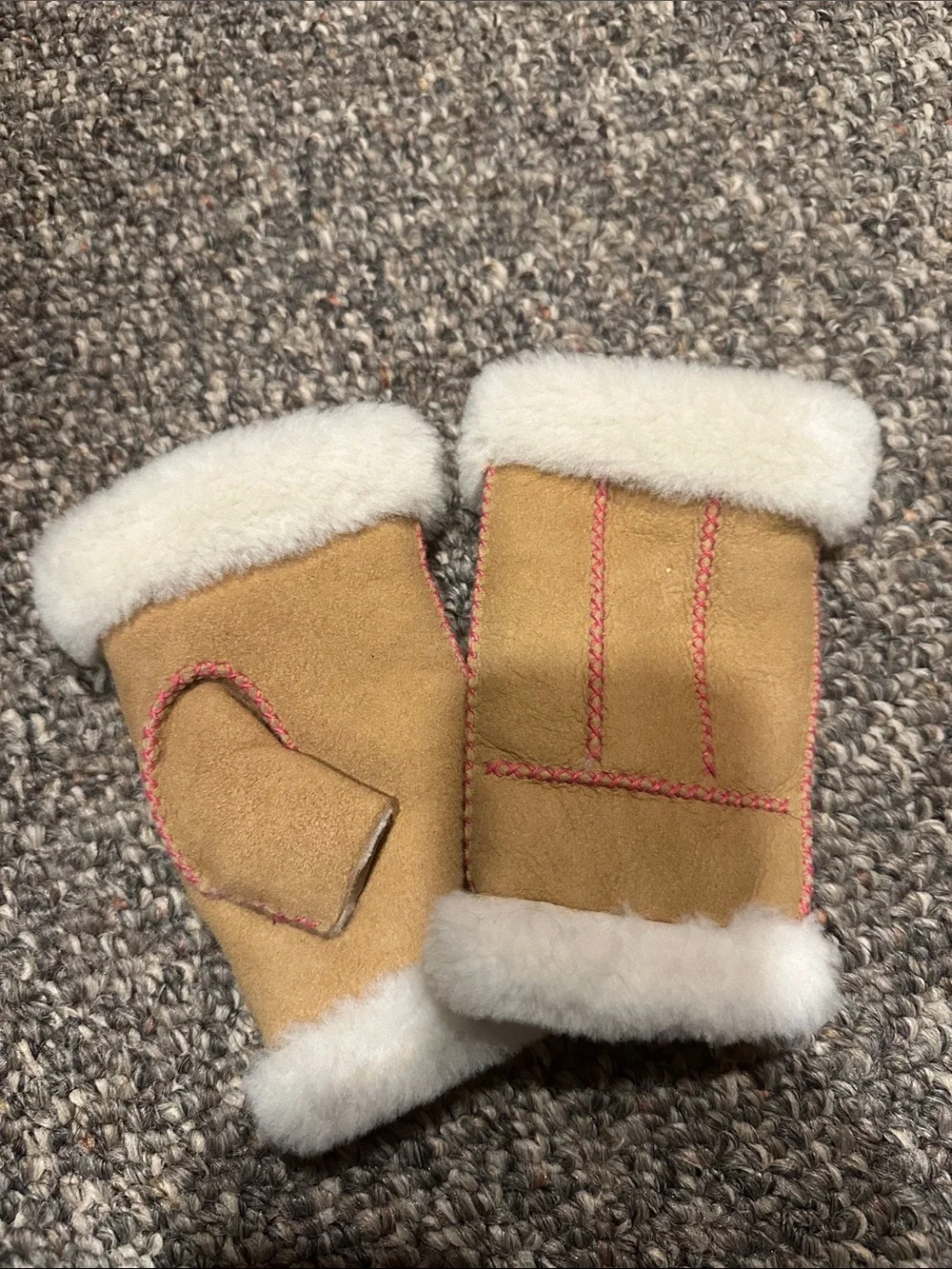 Sundance New-never worn shearling fingerless gloves made by French Knot